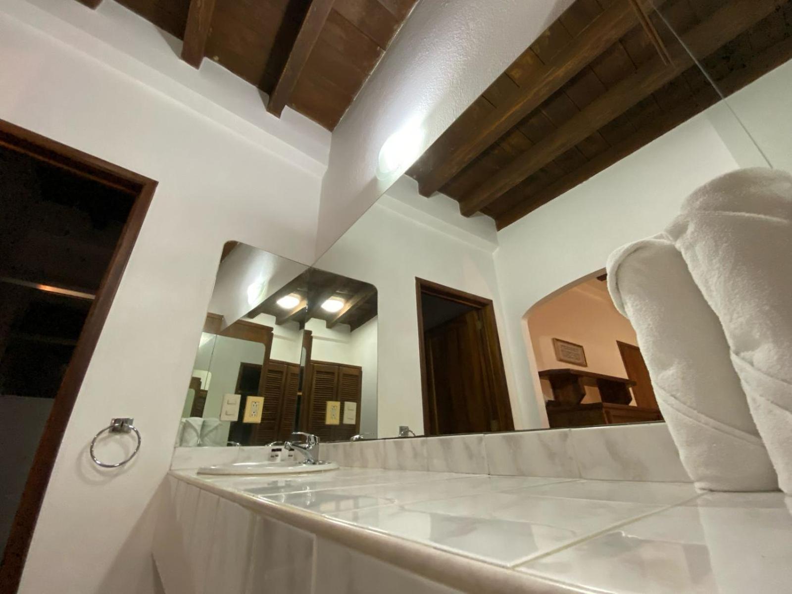מנסניו Hotel Boutique La Pergola מראה חיצוני תמונה